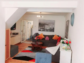 Alexandra Villa- Perfect For Longer Stays!!