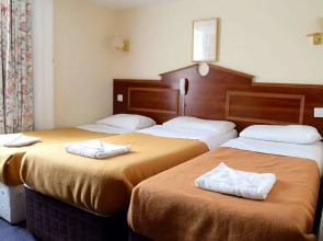 Pembridge Palace Hotel