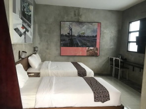 Watu Agung Guest House