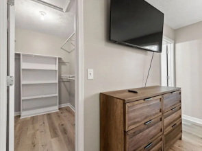 Beautiful Newly-renovated Home in Indian Hills