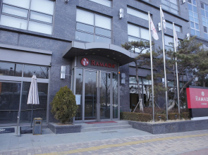 Ramada by Wyndham Dongtan Hotel