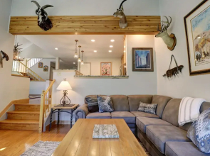 Woods21 Townhome 3 Bedroom Townhouse