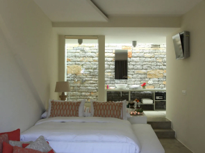 Bella Sombra Hotel