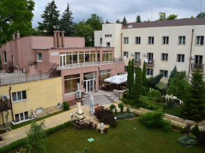 Druzhba Hotel