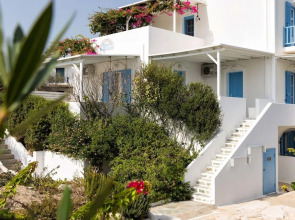 Tarsa Studios & Apartments