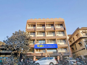 Fabhotel Surya