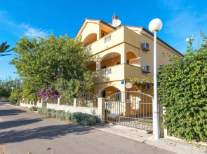 House With 7 Bedrooms In Sabunike With Private Pool Enclosed Garden And Wifi