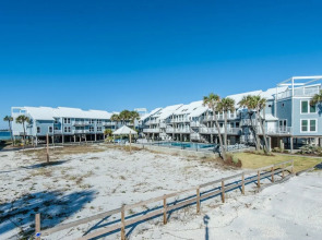 LaBahia 123 - One Bedroom Condo