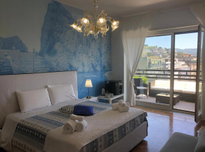 Mareluna Penthouse - Luxury Suites