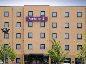 Premier Inn Stevenage Central