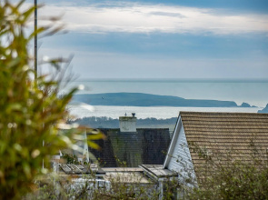 Town Heights - 3 Bedroom Holiday Home - Tenby