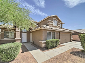 2 Mi to Goodyear Ballpark! Home w/ Poolside Oasis