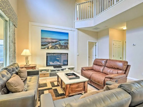 14 Mi to Disney Parks: Spacious Kissimmee Home