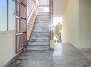 Sri Guru Residency By OYO Rooms