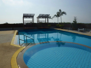 Mae Phim service apartments