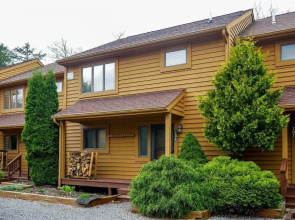 Deerfield Village 106