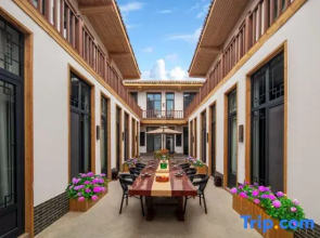 Pingyao Longding Shengchen Courtyard