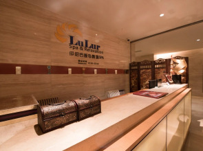 Royal International Hotel