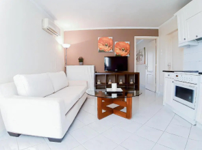 Kalliopi's apartment