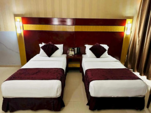 Palette Phoenix Hotel