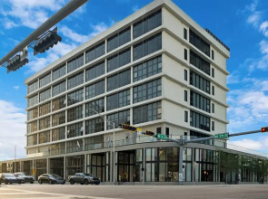 Roami at Little River Lofts