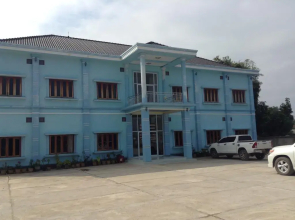 Khemphonelor I Guesthouse