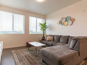 Santa Ana Delightful 4 Bedroom House
