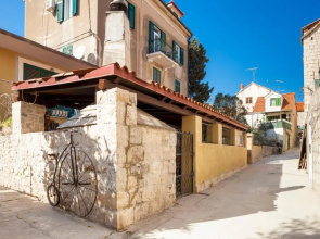 Cozy Apartment Lile in the heart of old town Split