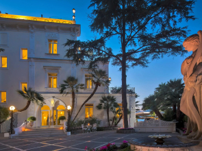 Luxury Villa Excelsior Parco