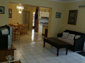 Ebenezer Guest House Bluewater Bay