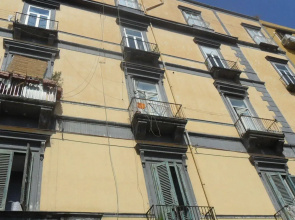 B&B Tecla