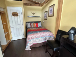 Peachland Beach Resort