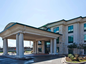 Holiday Inn Express & Suites Austin SW - Sunset Valley by IHG