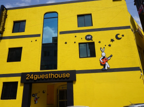 24 Guesthouse Jeonju