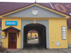 Hotel Restaurant Na Statku