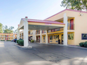 Econo Lodge Lanett