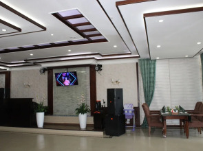 Отель Zarafshan Grand