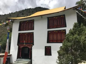 Gemoor Khar