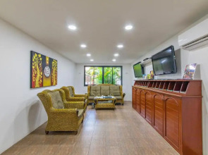 Panda Hotel（Patong Beach）