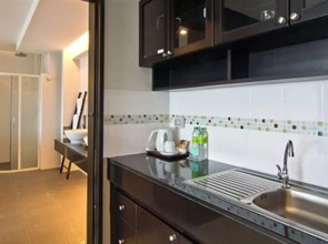 Отель Palmyra Patong Resort