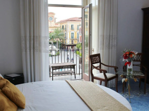 Piazza Tasso B&B
