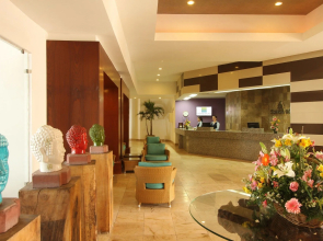 Pacific Palace Beach Tower Hotel