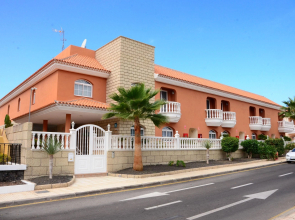 Callaomar Hotel