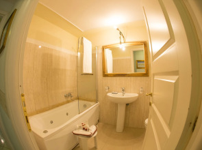 B&B Art Suite Santa Brigida