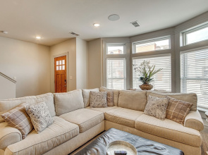 Hike, Golf & Unwind! Mtn-view Cedar City Townhome