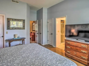 5 Mi to Ocean: Villa in North Myrtle Beach Resort