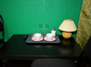 Часы Бунинская аллея