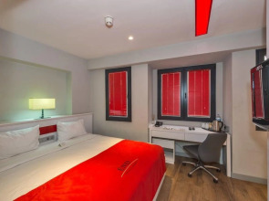 The Row Taksim Hotel