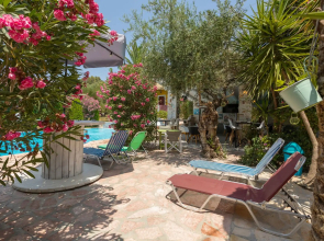 Garden of Eden Zante