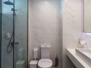 Piere Anne Beach Hotel